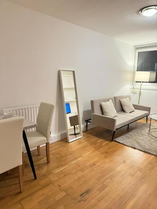 Apartment In Angel. Londres Exterior foto